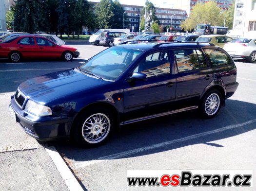 skoda oktavia  comby 1.8 turbo