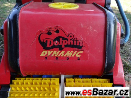 Bazénový automatický vysavač Dolphin Dynamic 3002 Bazénový automatický vysavač Dolphin Dynamic 3002