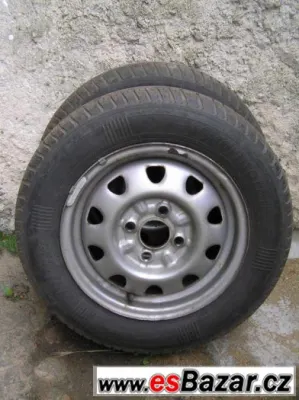 Pneu 165/70/13, felicia
