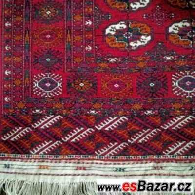 Turkmenský koberec