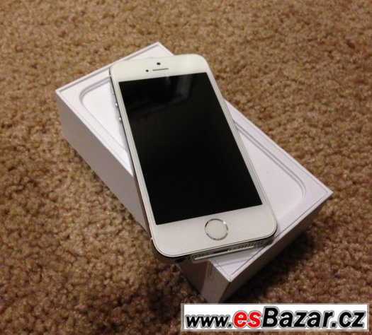 Apple iPhone 5S stříbrný 16gb 2 roky starý TOP stav