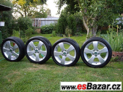 ALU zimní kola originál Škoda 17' 5x112 Octavia II Pegasus