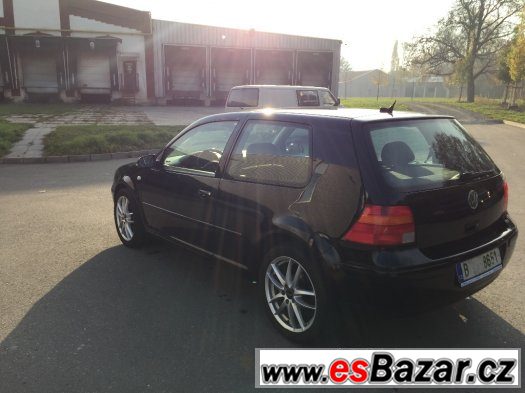 Volkswagen Golf 1.9TDI 2002 Highline Navi Tempomat TOP