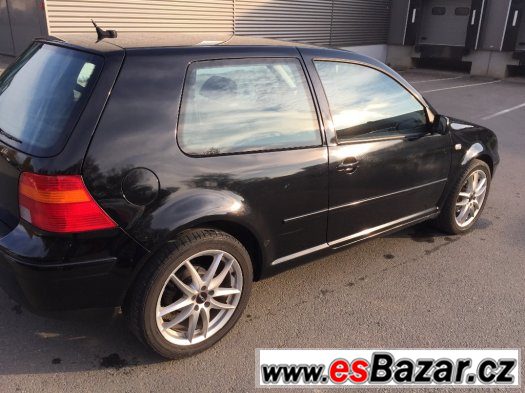 Volkswagen Golf 1.9TDI 2002 Highline Navi Tempomat TOP