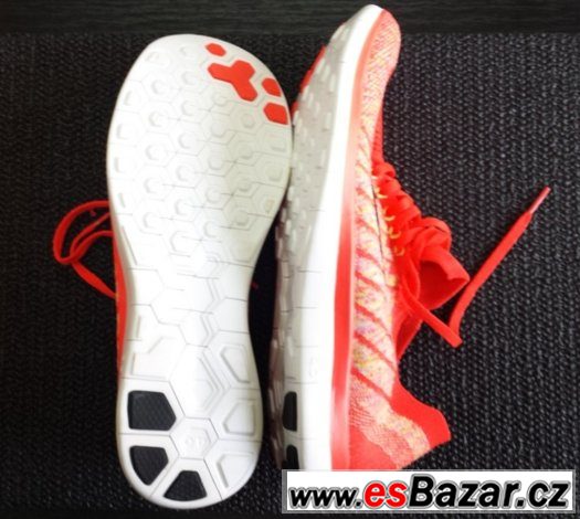 NIKE FREE 4.0 FLYKNIT - Vel.42 - SLEVA NIKE FREE 4.0 FLYKNIT - Vel.42 - SLEVA
