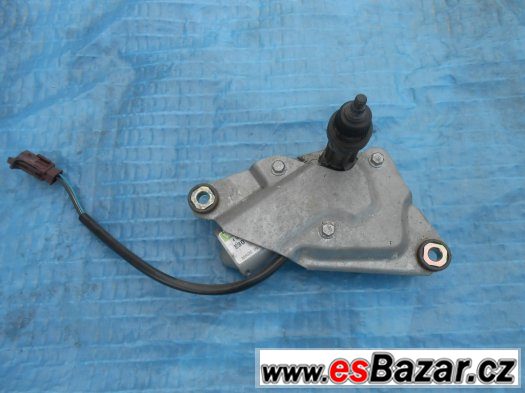 prodam-motorek-zadniho-sterace-na-peugeot-106