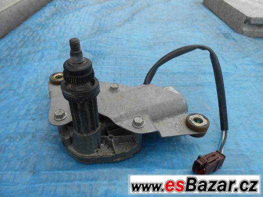 Prodám motorek zadního stěrače na Peugeot 106 Prodám motorek zadního stěrače na Peugeot 106