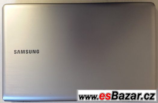 Pěkný multimediální notebook Samsung 355E s HDMI, USB 3.0
