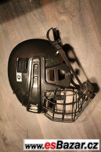 hokejova-helma-ccm