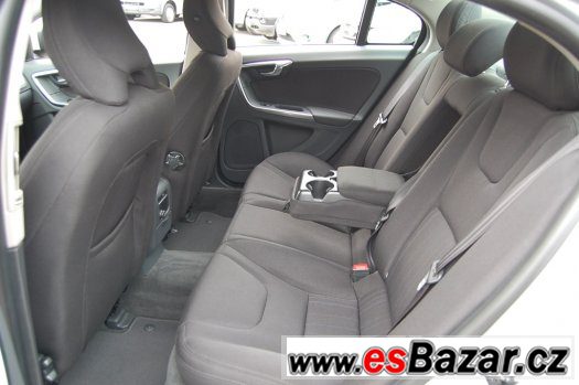 Volvo S60 2.0D D3 - plný servis Volvo