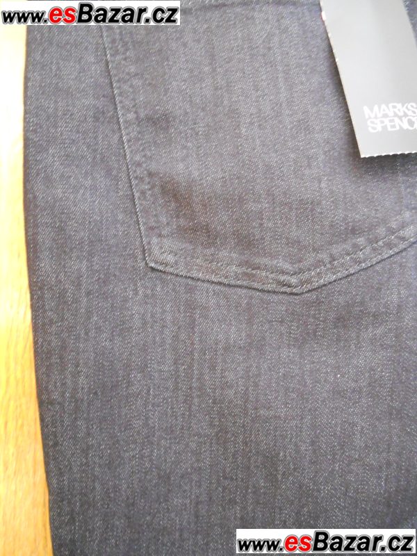 Nové dámské tmavě modré džíny Marks&Spencer 