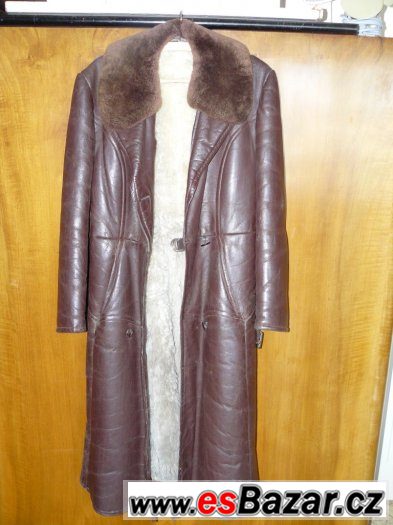 Kožený kabát s vnitřním  beránkem