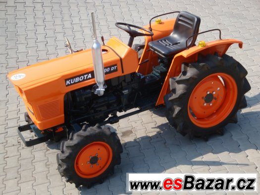 japonsky-malotraktor-kubota-l1500-dt-4x4-top-stav