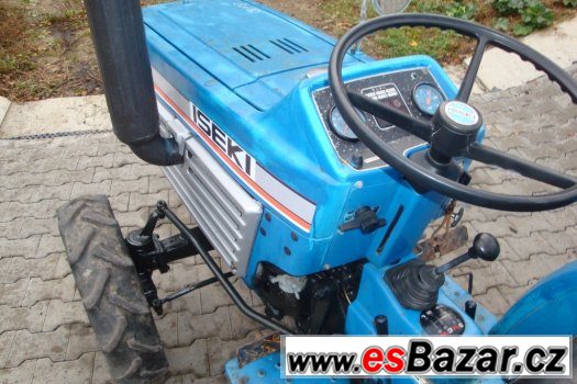 Malotraktor ISEKI TU2100 s výkonem 21 Hp, 4x4, tříválec