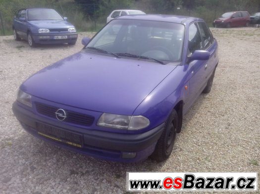 OPEL ASTRA sedan 1,6i, r.v. 1997