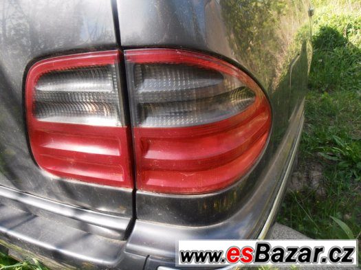 mercedes-benz-210-kombi-facelift-zadni-lampy
