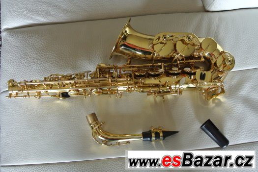 SAXOFON PŘELUDE BYCONN SELMERS AS 700