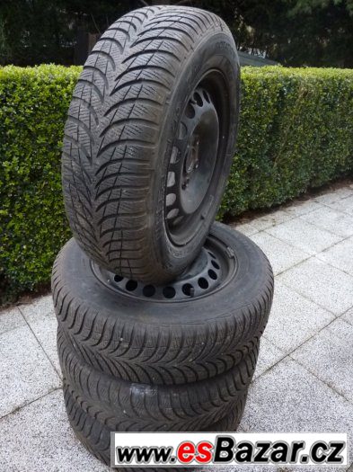 GOOD YEAR Ultra Grip 7+ 195/65 R15 91T zimní,zánovní