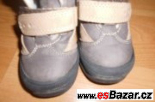 Pod/zimní boty, vel. 22 Pod/zimní boty, vel. 22