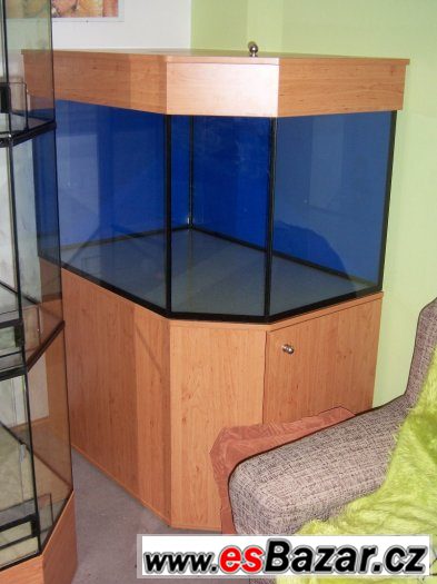 akvarium-panorama-400l-novy-akvarijni-komplet