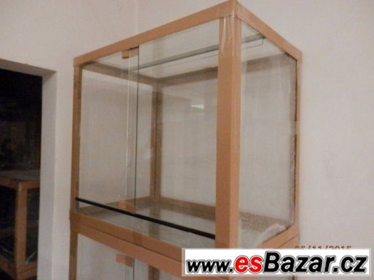 nove-terarium-80x-50x-70-cm-zabalene-a-pripravene-k-transpo