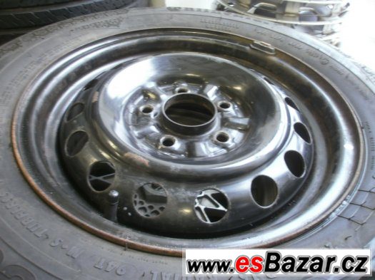 Prodám zimní sadu s pneu 205/65-15 Prodám zimní sadu s pneu 205/65-15