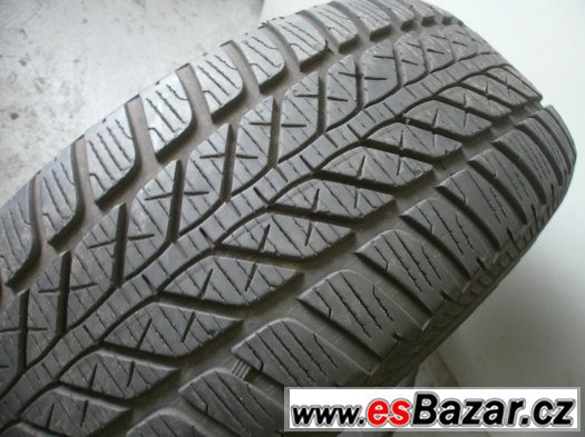 Prodám 2 x zimní pneu Fulda 215/65-16 Prodám 2 x zimní pneu Fulda 215/65-16