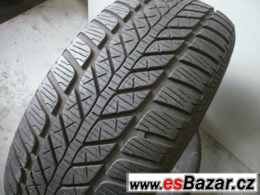 Prodám 2 x zimní pneu Fulda 215/65-16 Prodám 2 x zimní pneu Fulda 215/65-16