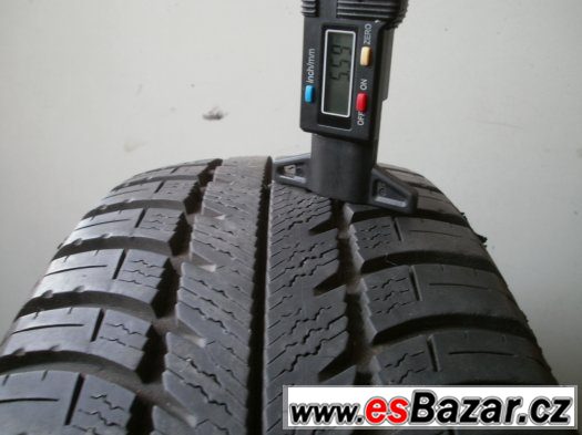 Prodám 2 x zimní pneu Goodyear 185/60-14 Prodám 2 x zimní pneu Goodyear 185/60-14
