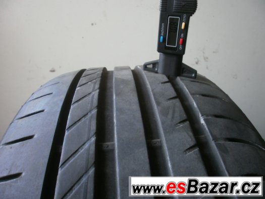 Prodám 2 x letní pneu Fulda 225/45-17 super stav Prodám 2 x letní pneu Fulda 225/45-17 super stav