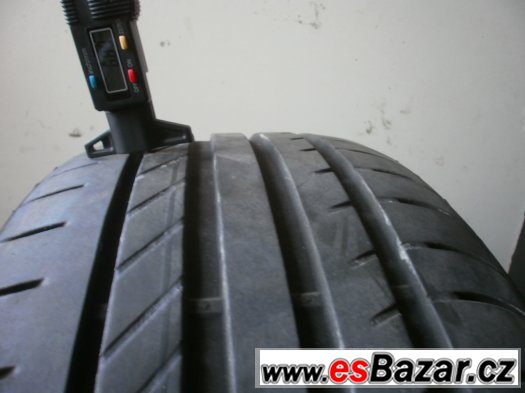 Prodám 2 x letní pneu Fulda 225/45-17 super stav Prodám 2 x letní pneu Fulda 225/45-17 super stav