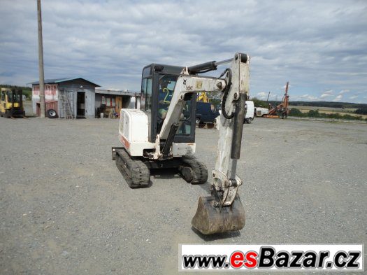 Minibagr Bobcat X331 + 3 lžíce