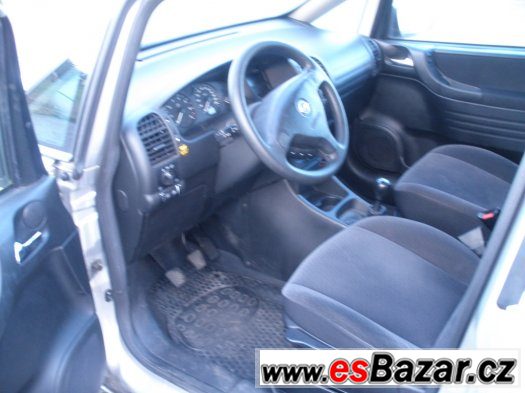 Náhradní díly Opel Zafira 2,2 ,16v 108 r.v.2002 , benzín