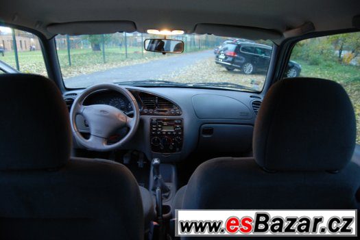 Ford Fiesta 1.4 16V + 2. sada kol v ceně