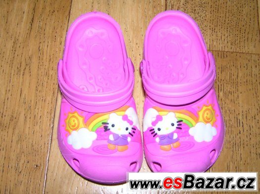 Crocs Hello Kitty 28