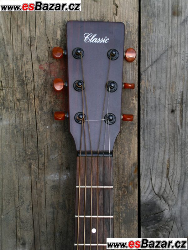 Prodám akustickou kytaru Classic zakázkové výroby