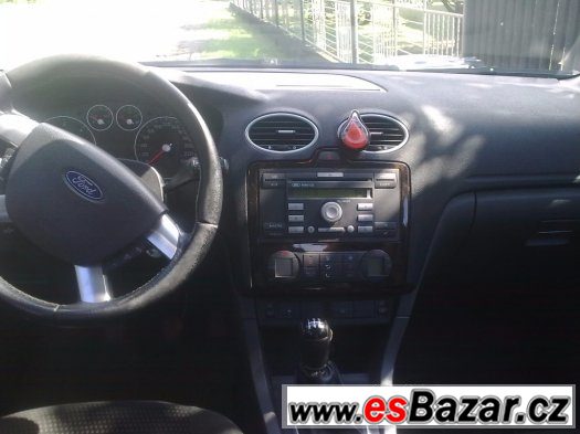 Prodám Ford Focus Combi 1.6TDci-hlučný motor Prodám Ford Focus Combi 1.6TDci-hlučný motor