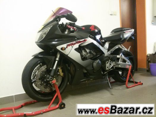 Honda cbr 929 rr fireblade RYCHLE NECHAM ZA 50000,-