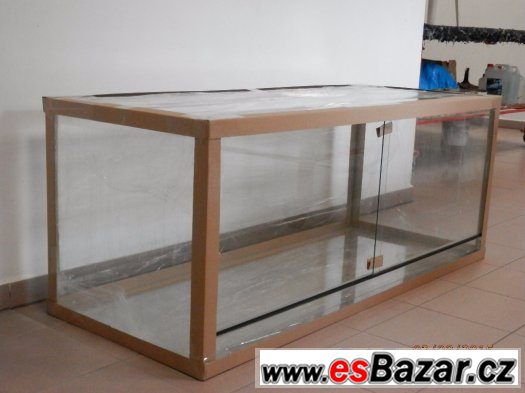 nove-terarium-200x-60x-60-cm-zabalene-a-pripravene-k-transp