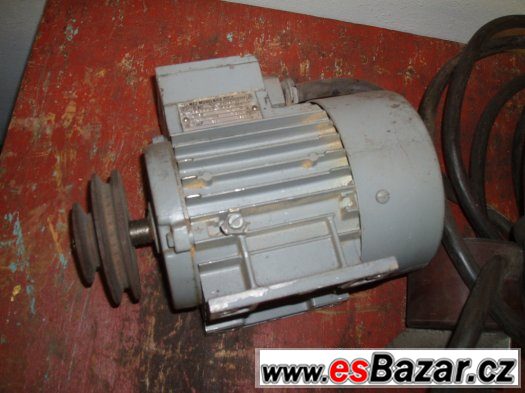 Prodám motor patkový 370W / 380V / 230V