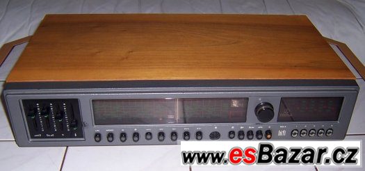 Stolní stereofonní receiver Tesla 816A