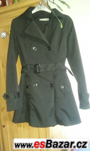 nový kabátek vel:L zn:Butikovo