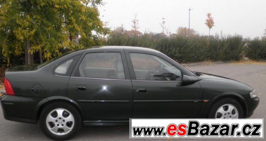 PRODAM DILY NA OPEL VECTRA 1,8 16V LEVNE