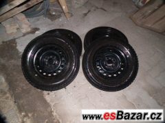 prodam-4-plechove-disky-i-se-zimnim-obutim-pro-renault-thali