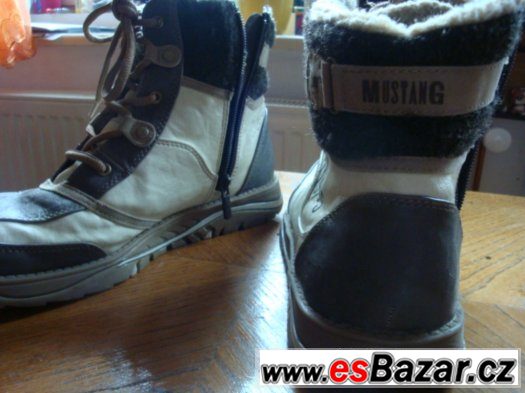 Nabízím pěkné zimní boty zn. MUSTANG , vel. 40-41, unisex