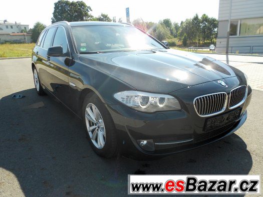 BMW Řada 5 520d 1.Majitel/Servisní kniha/Xenoy/NAVI/El. seda