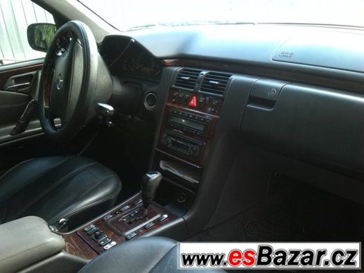 Mercedes W210 220CDI