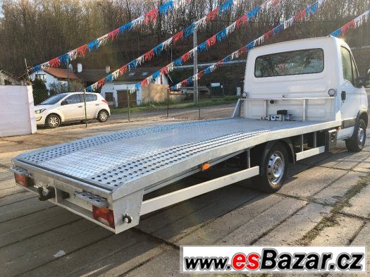 Odtahovka Iveco Daily 2.3 HPT, 78 KW, sk.B, r.v. 2011