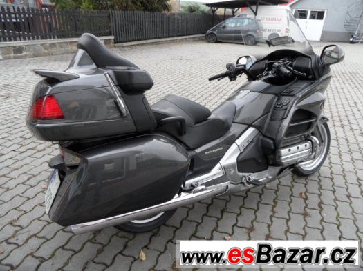 Honda GL1800 GOLDWING