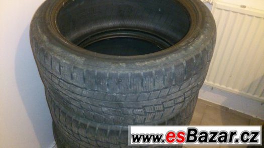 Zimní pneu Nokian 245/40R18 a Conti 195/60R16